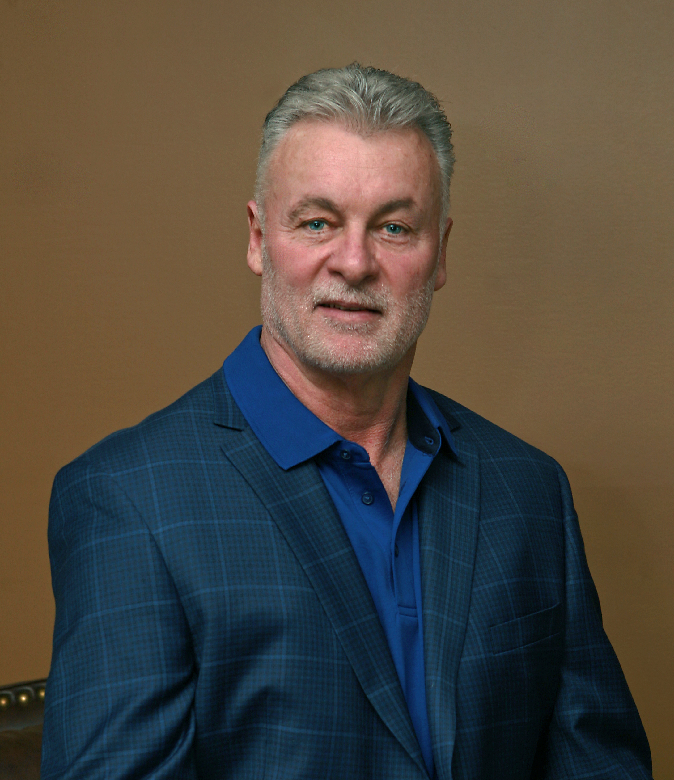 Dr. Mike Halliday